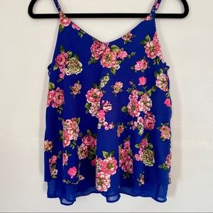 Sweet Wanderer Floral Top | Blue | S